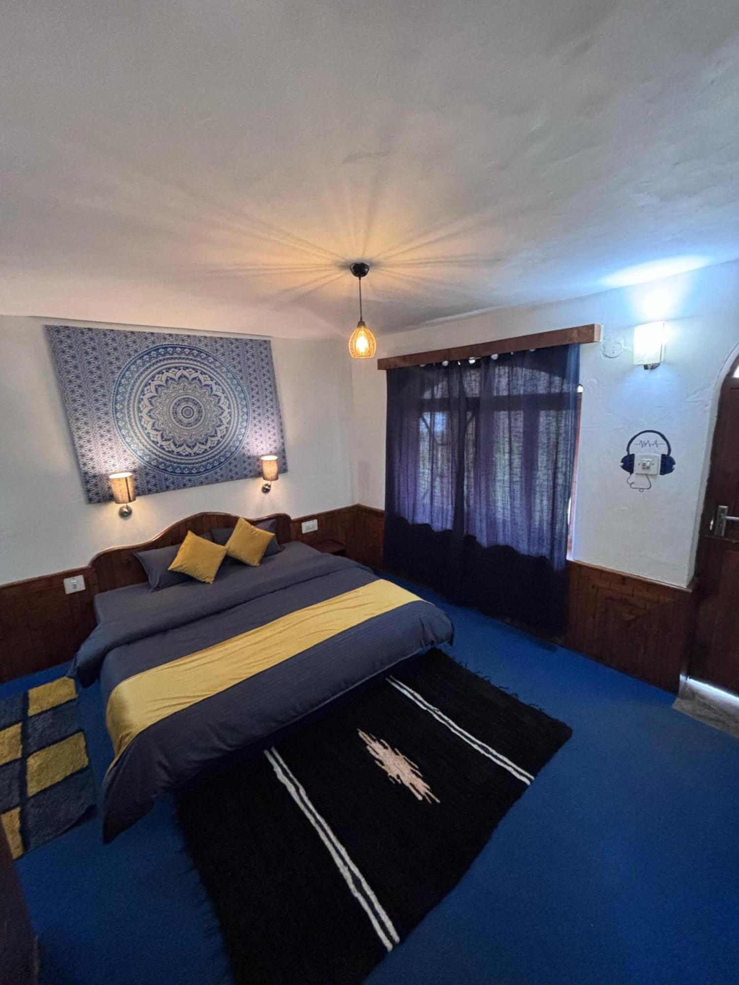 Hostel Basecamp Manali Zimmer foto